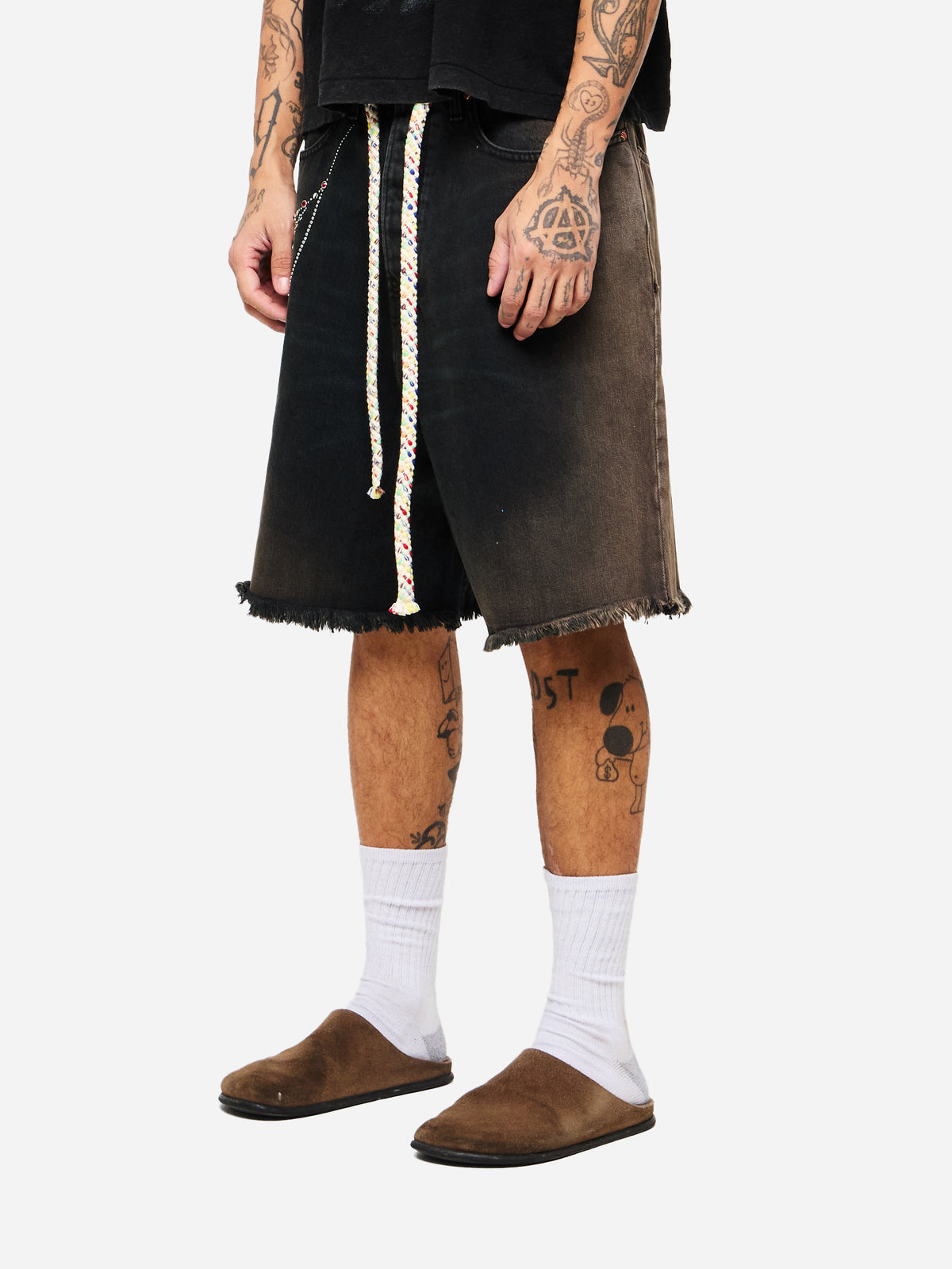 VICTORIAN CHAIN DENIM SHORT - BLACK