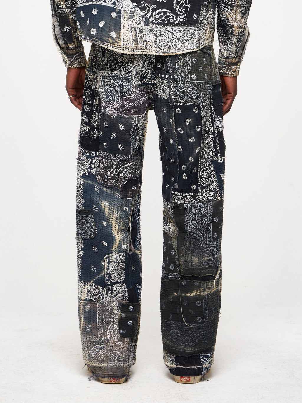 SASHIKO DENIM JEANS - BLACK