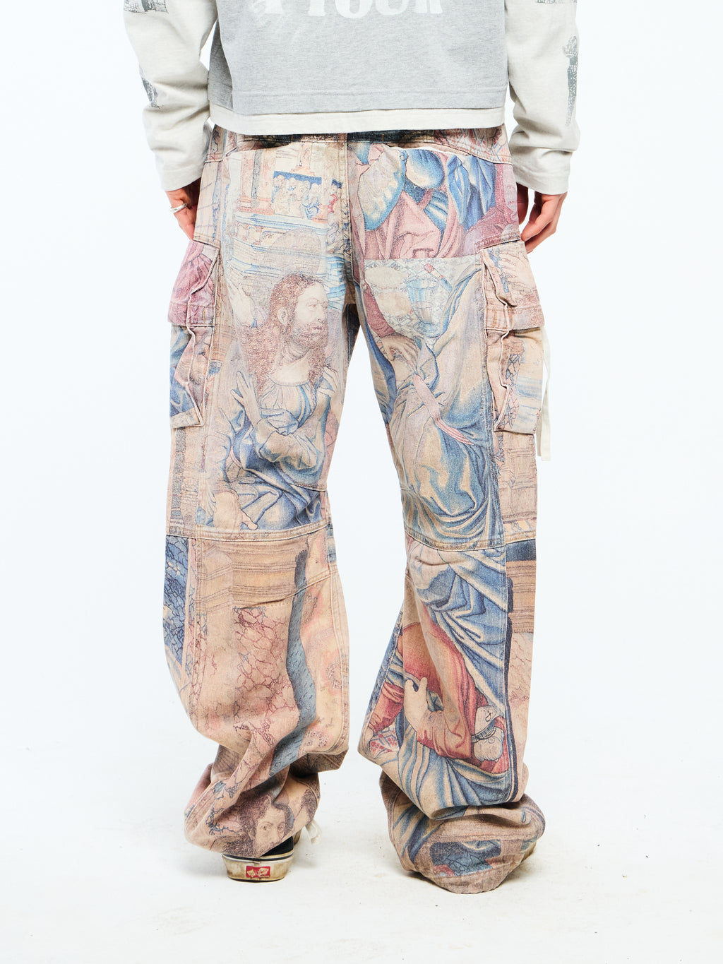 TAPESTRY CARGOS