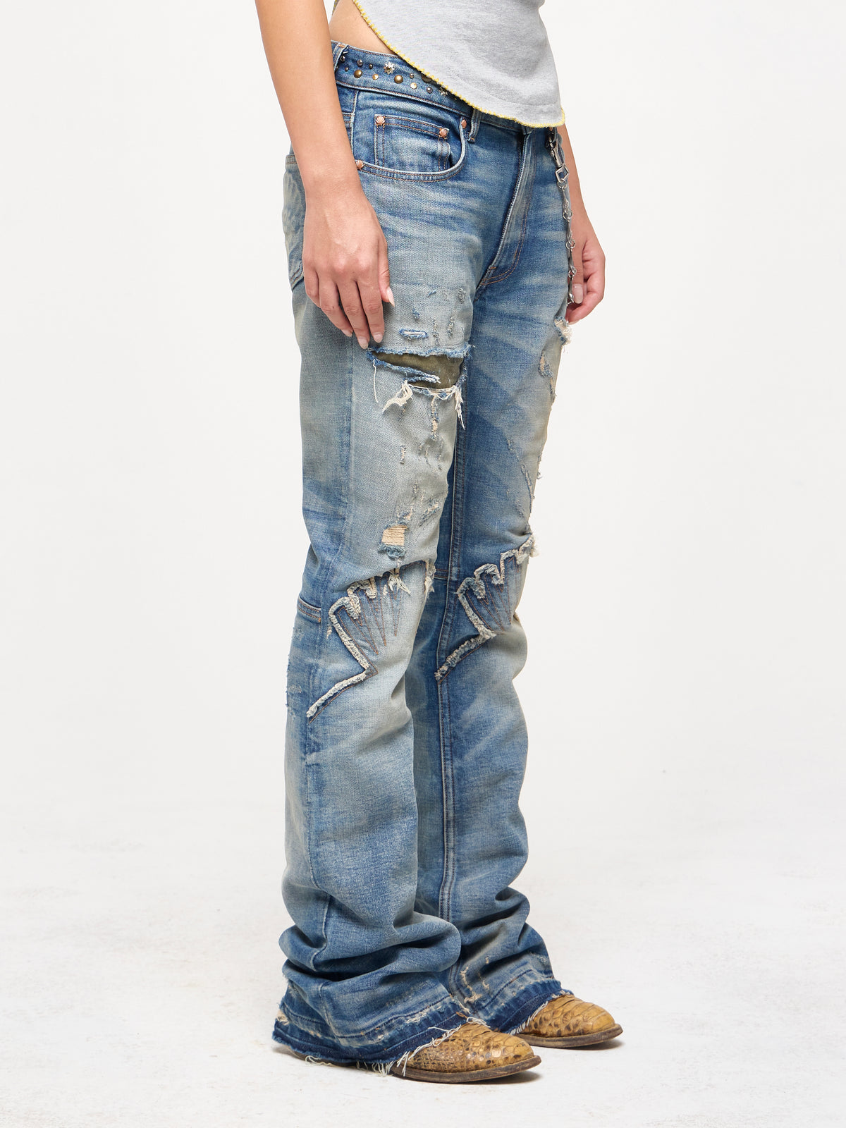 STUDDED LOWRISE STRETCH DENIM. - WAVES WASH