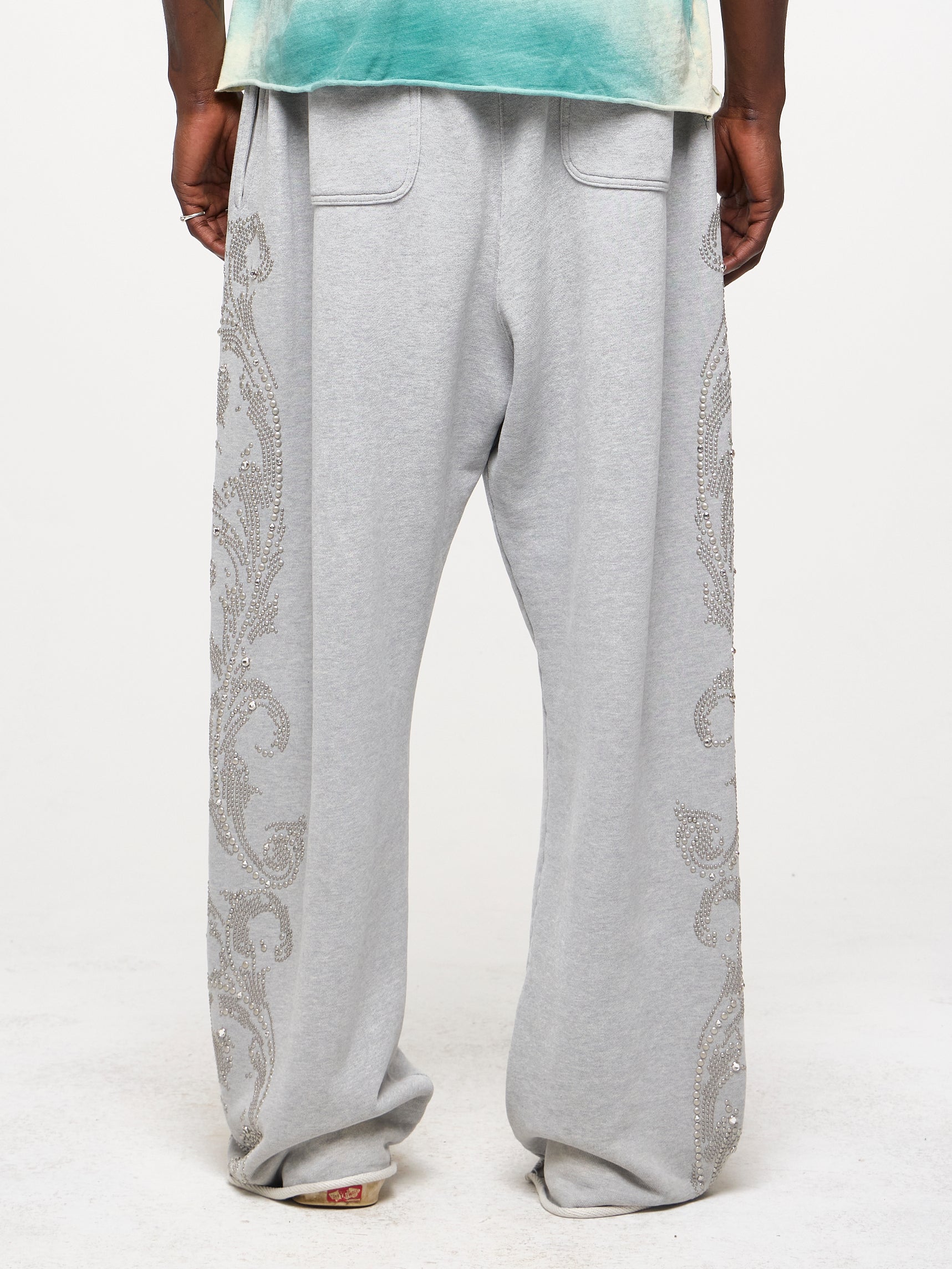 STUDDED SWEATPANTS - HEATHER GREY