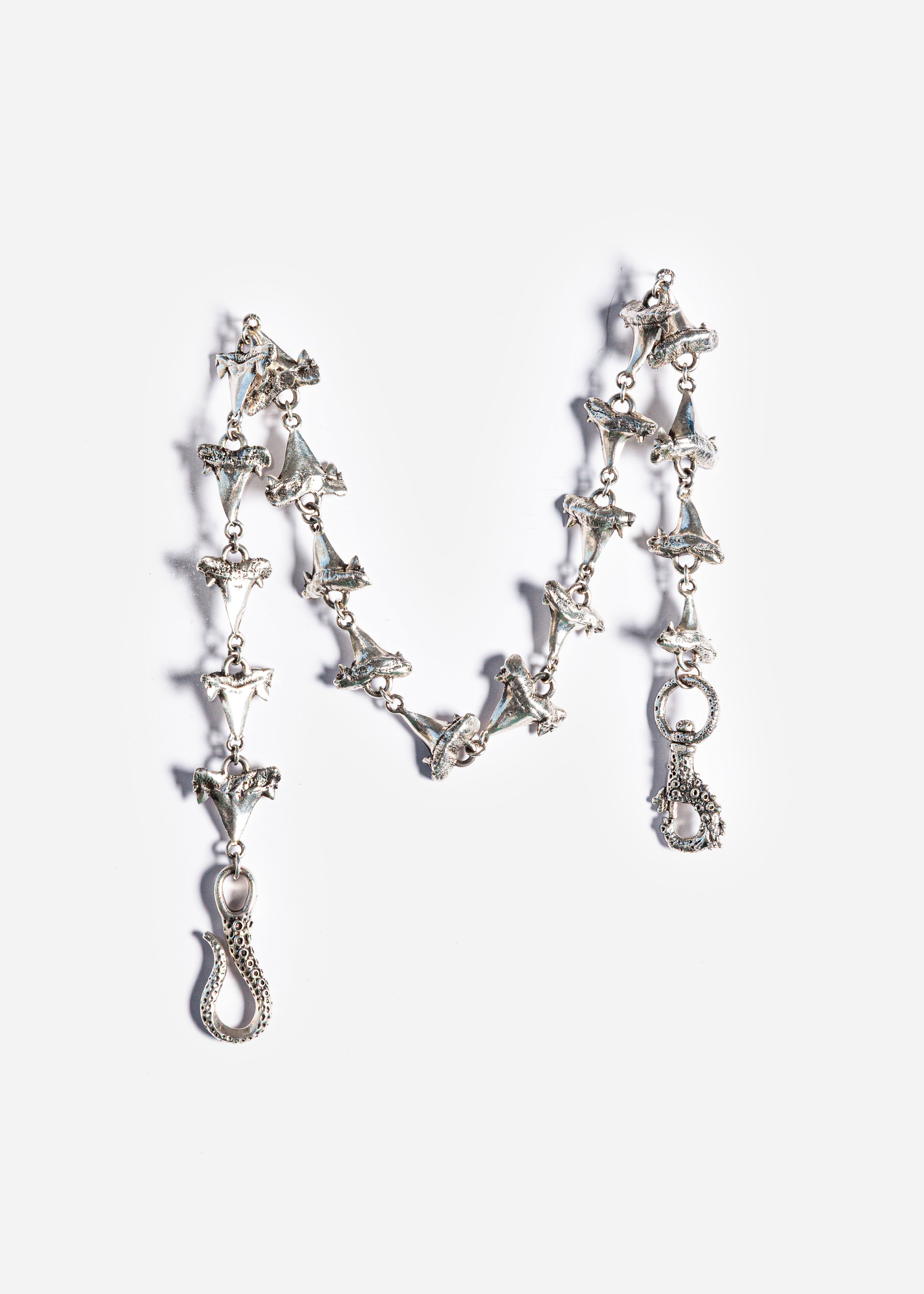 SHARK TOOTH WALLET CHAIN