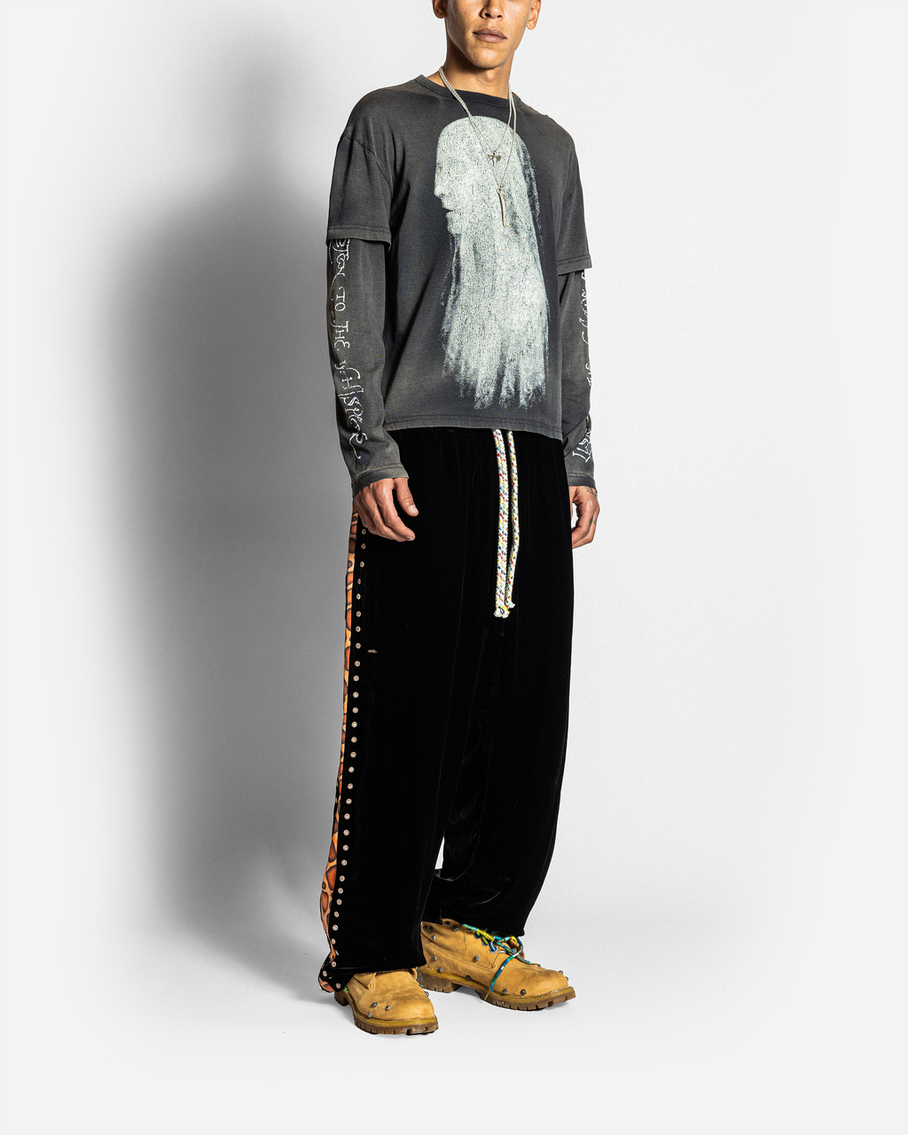 VEIL LONG SLEEVE TEE